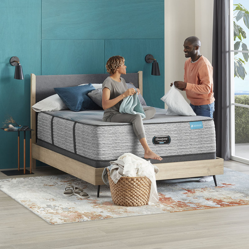 Beautyrest Trilliant Series Ultra Plush 15.5" Hybrid Mattress & Reviews